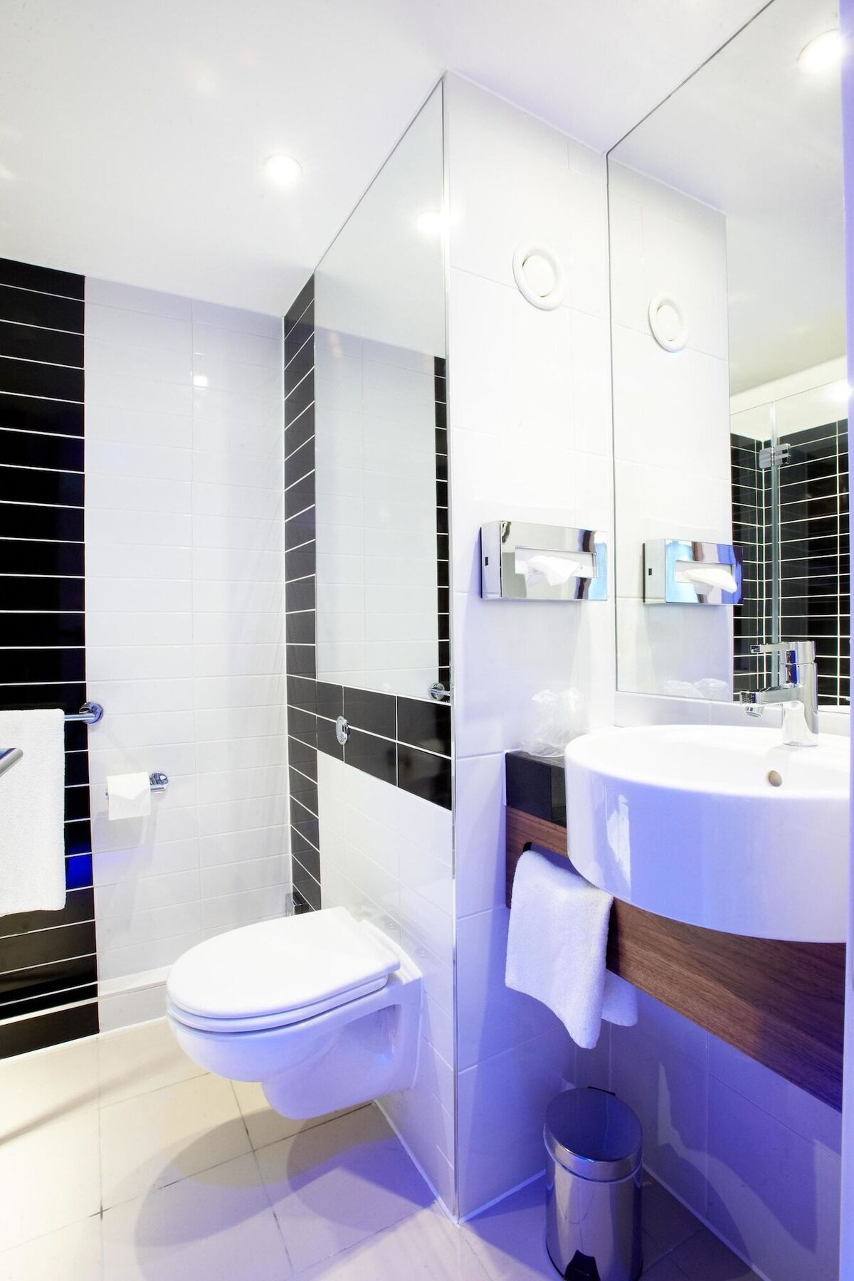 Holiday Inn Express - Derry - Londonderry By Ihg Экстерьер фото