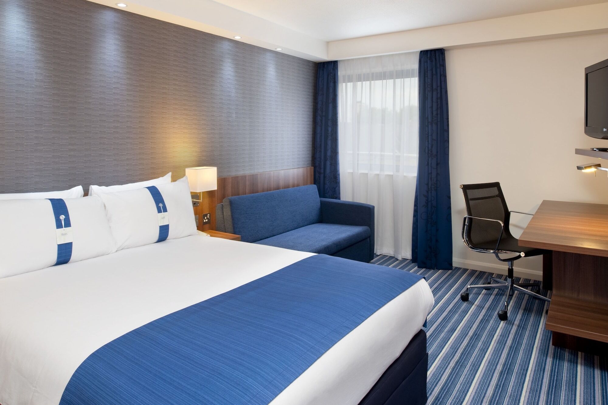 Holiday Inn Express - Derry - Londonderry, An Ihg Hotel Экстерьер фото